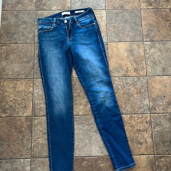 Guess Jeans Sz 28 - Picture 2 of 3